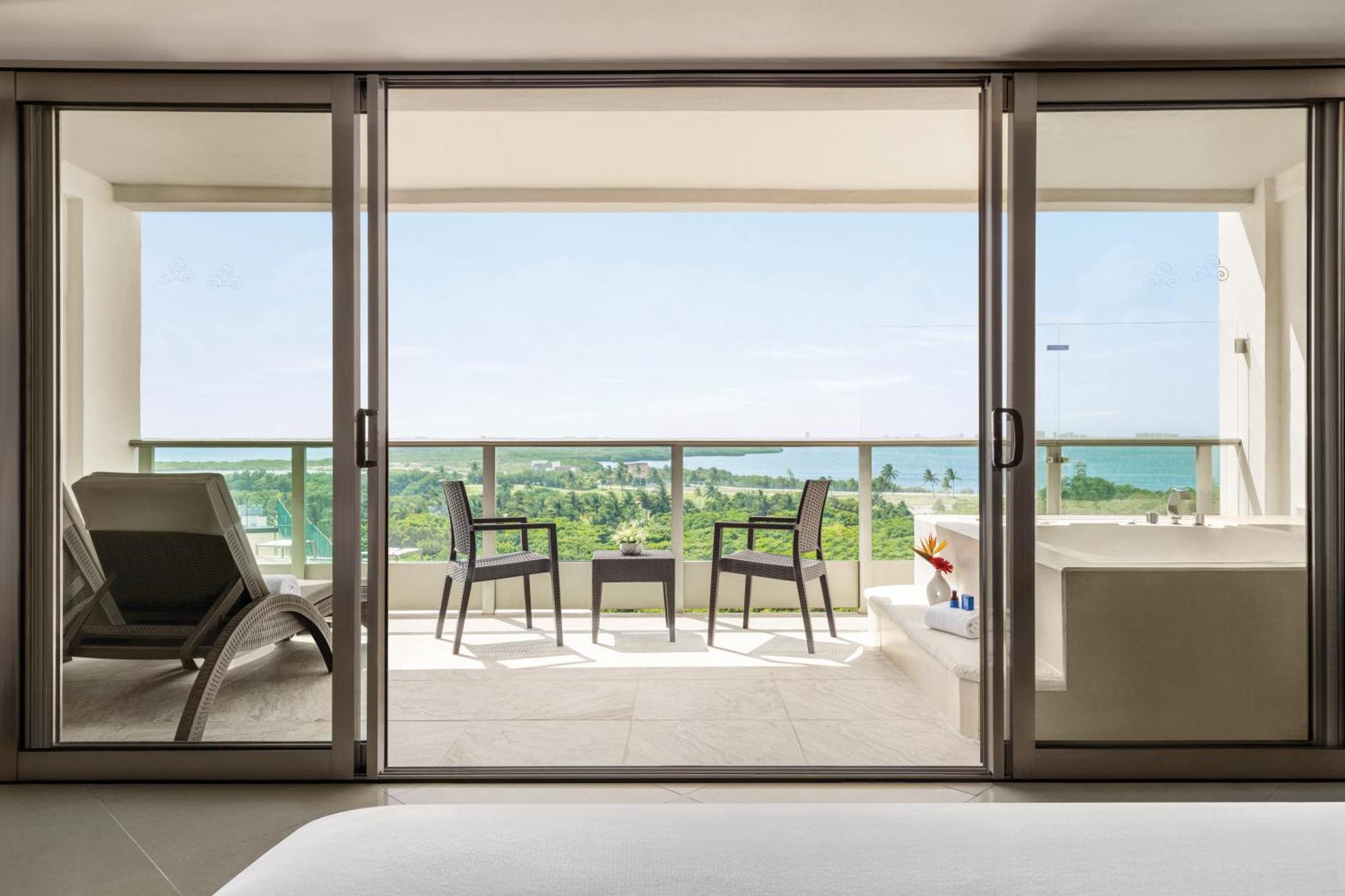 Suite Lit King-Size Coucher de Soleil